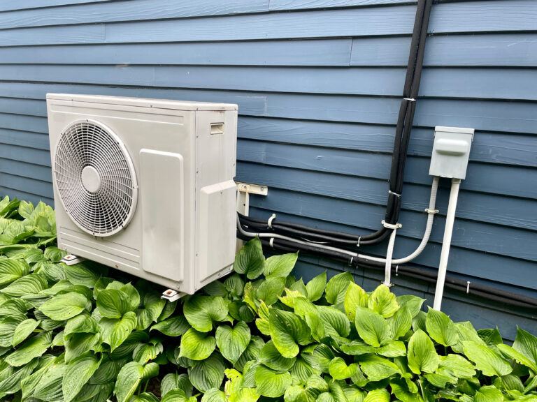 Can A Ductless Mini Split Work In Cold Weather The Lee Thompson Co